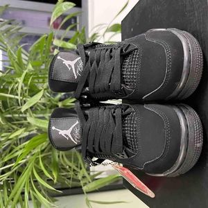 Black Cat Retro 4 Jordans, Men's Casual Shoes